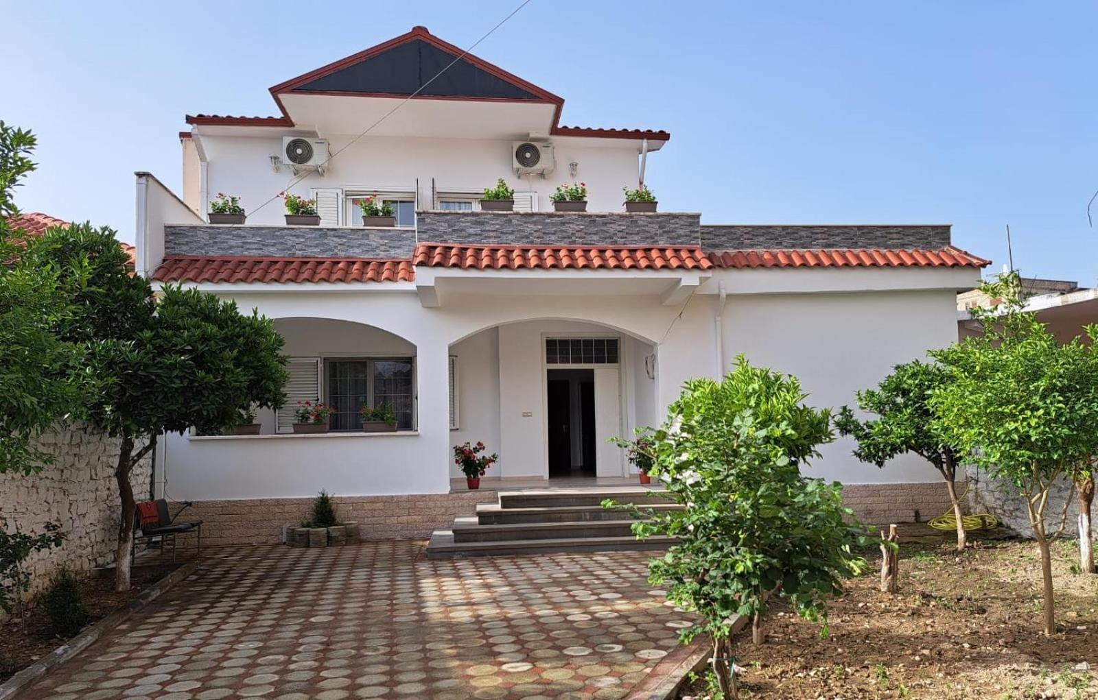 Vokopola Homestay